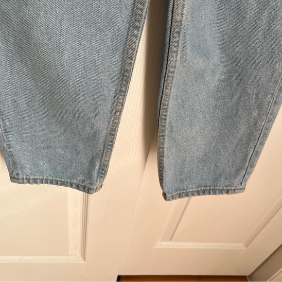 ZARA HIGH WAISTED MOM JEANS - Picture 7 of 11